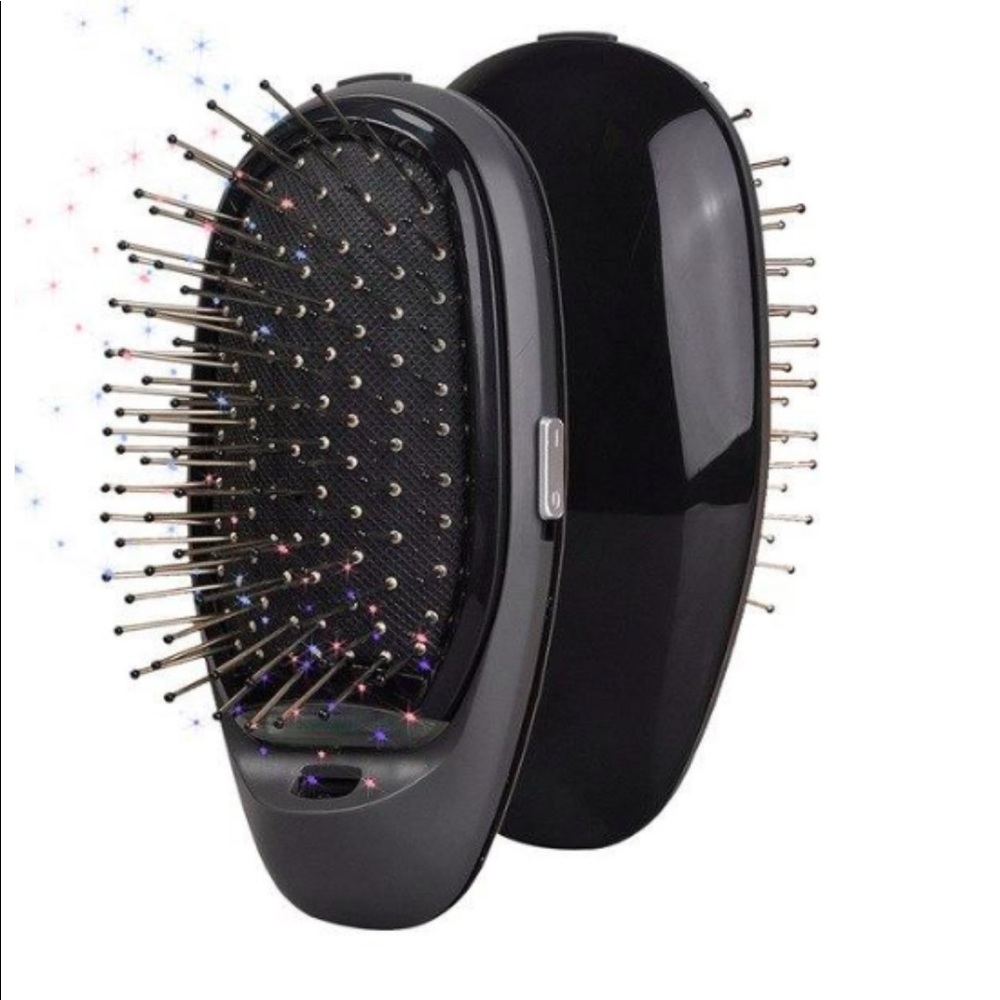 Adventure-Bliss Ionic Breeze Hair Brush
